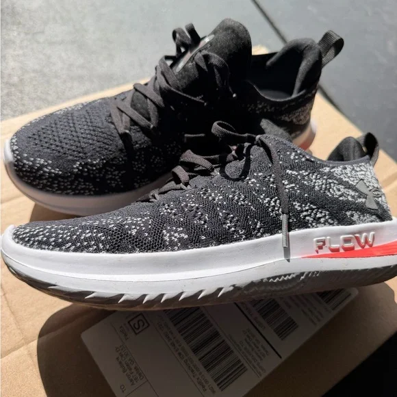 Under Armour Velociti 3- Men’s 9